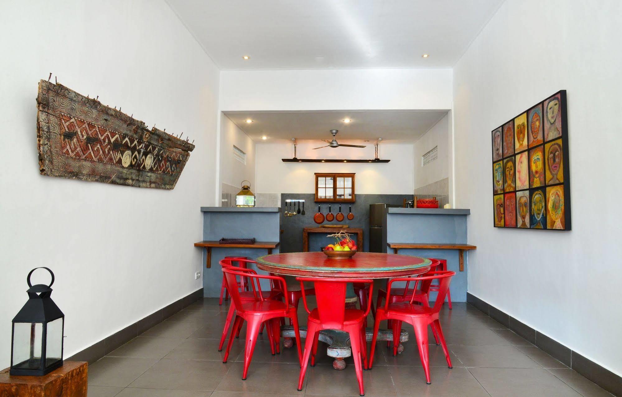 Gayatri Seminyak (Bali)