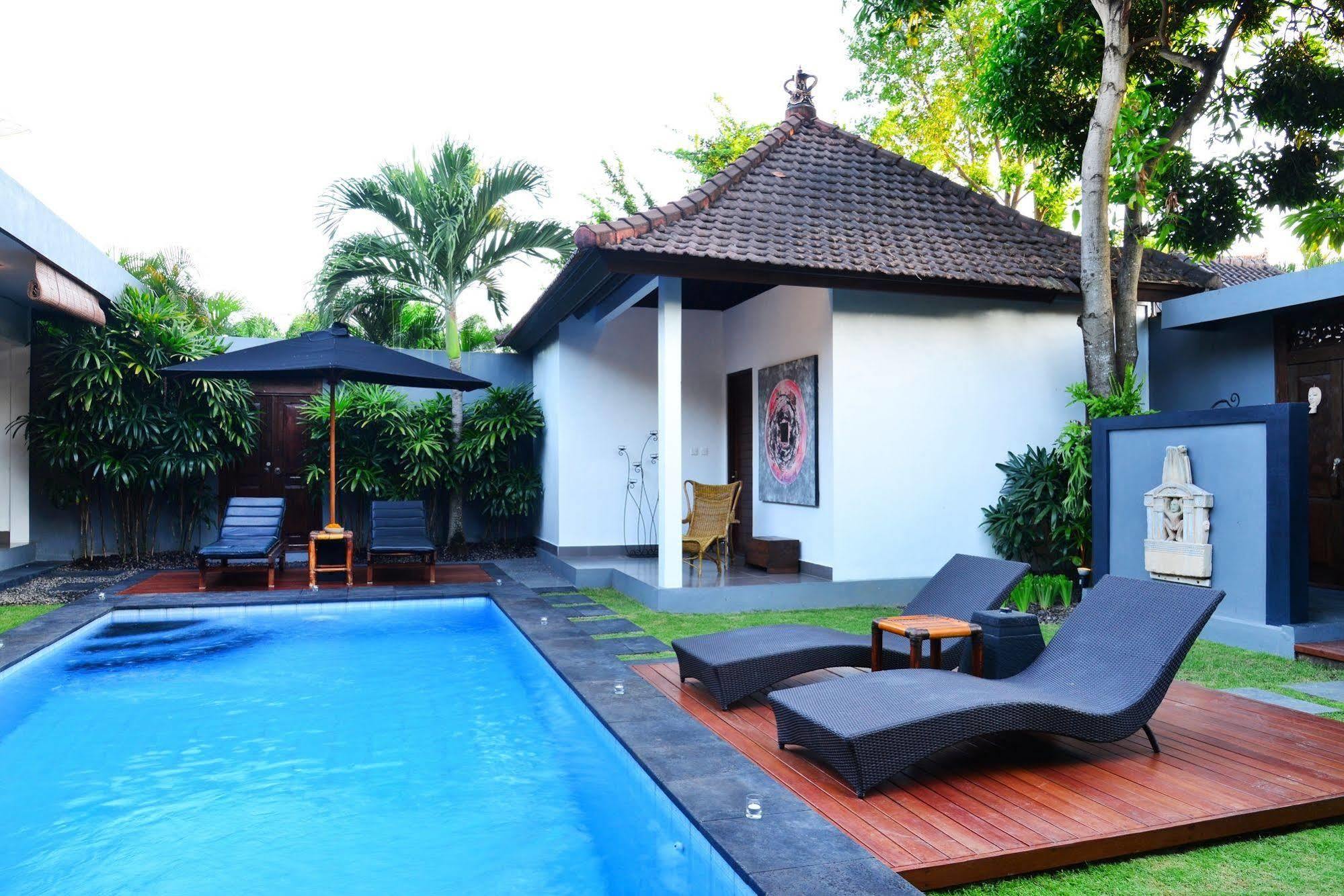 Gayatri Seminyak (Bali)